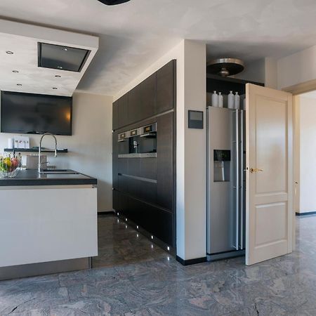 Xxl House With Free Parking & 3 Bedrooms ติลเบิร์ก ภายนอก รูปภาพ